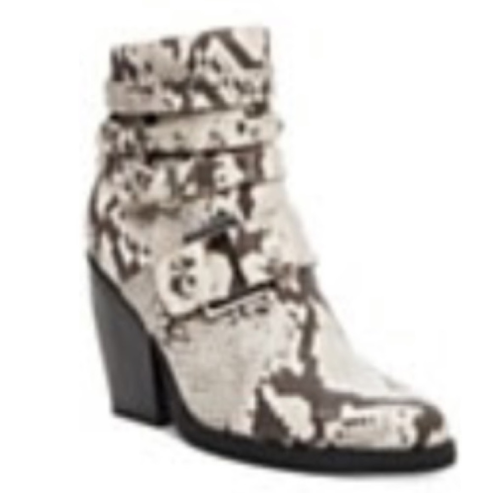 Madden Girl's Kaleb booties
